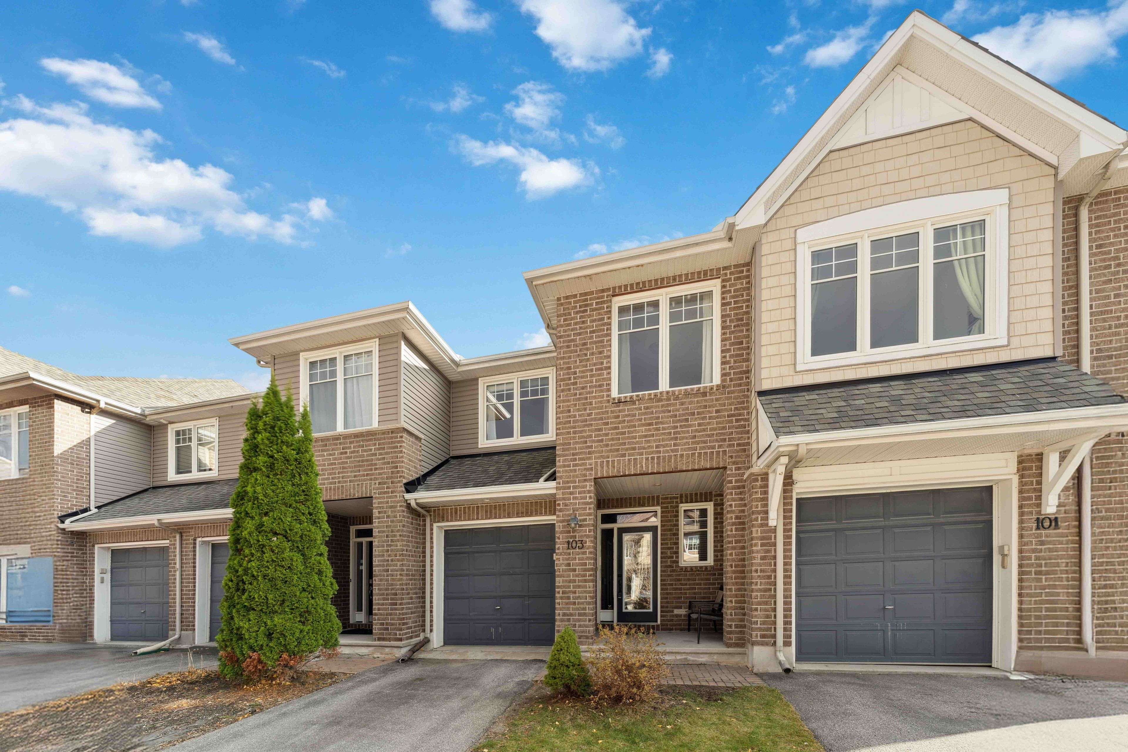 Stittsville - Munster - Richmond, ON K2S 0B6,103 MOJAVE CRES