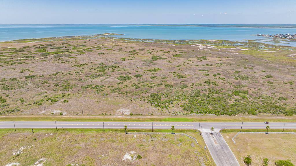 Rockport, TX 78382,6151 HWY 35 N