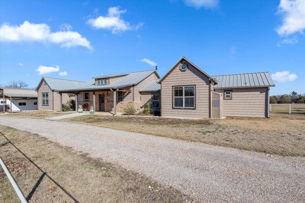 Whitesboro, TX 76273,575 County Road 1264