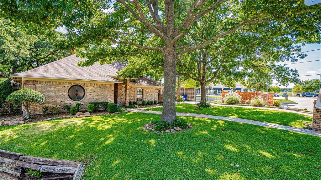 Mansfield, TX 76063,1000 Shady Oak Trail