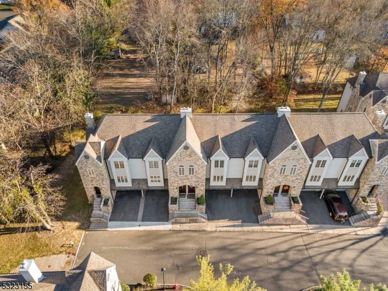 Berkeley Heights Twp., NJ 07922,57 Daria Ln