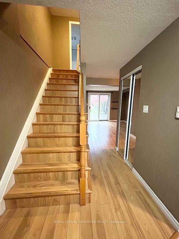 Kitchener, ON N2N 3B5,276 Benesfort CRES