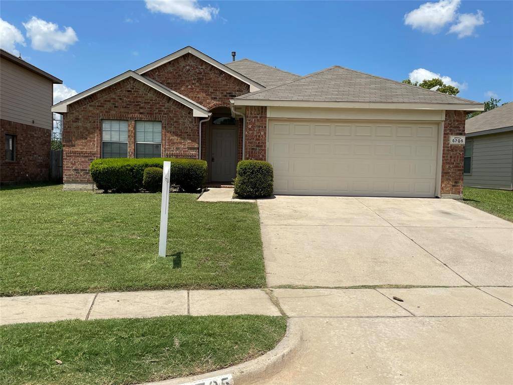 Fort Worth, TX 76179,5705 Country Valley Lane