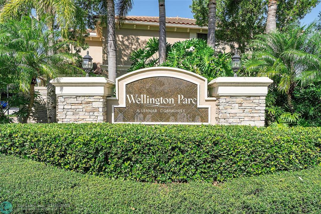 Wellington, FL 33449,10474 Wellington Parc Dr