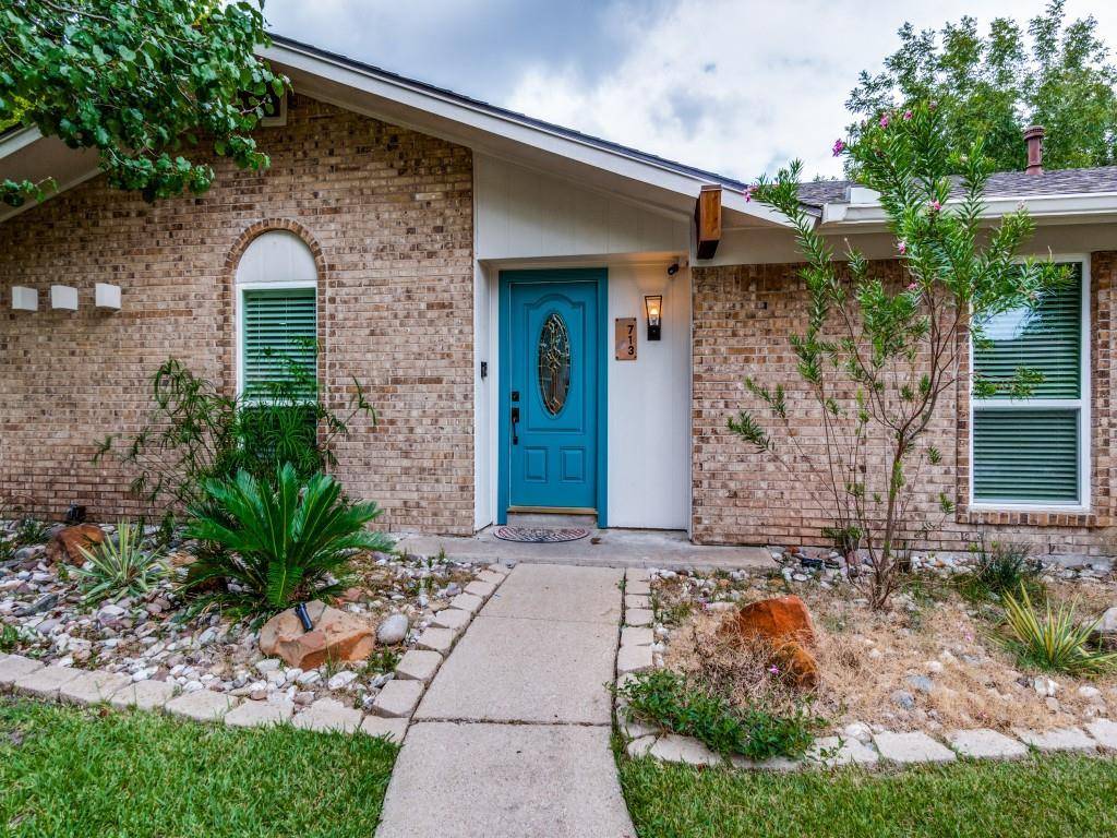 Garland, TX 75040,713 Woodcastle Drive