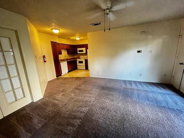 Dallas, TX 75243,9833 Walnut Street #105