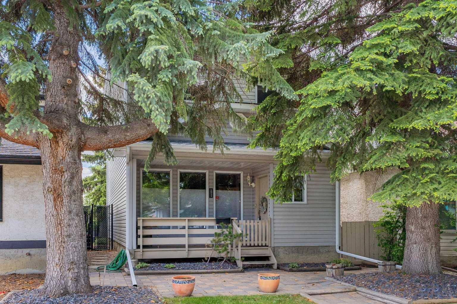 Calgary, AB T2M 1R2,1511 22 AVE NW