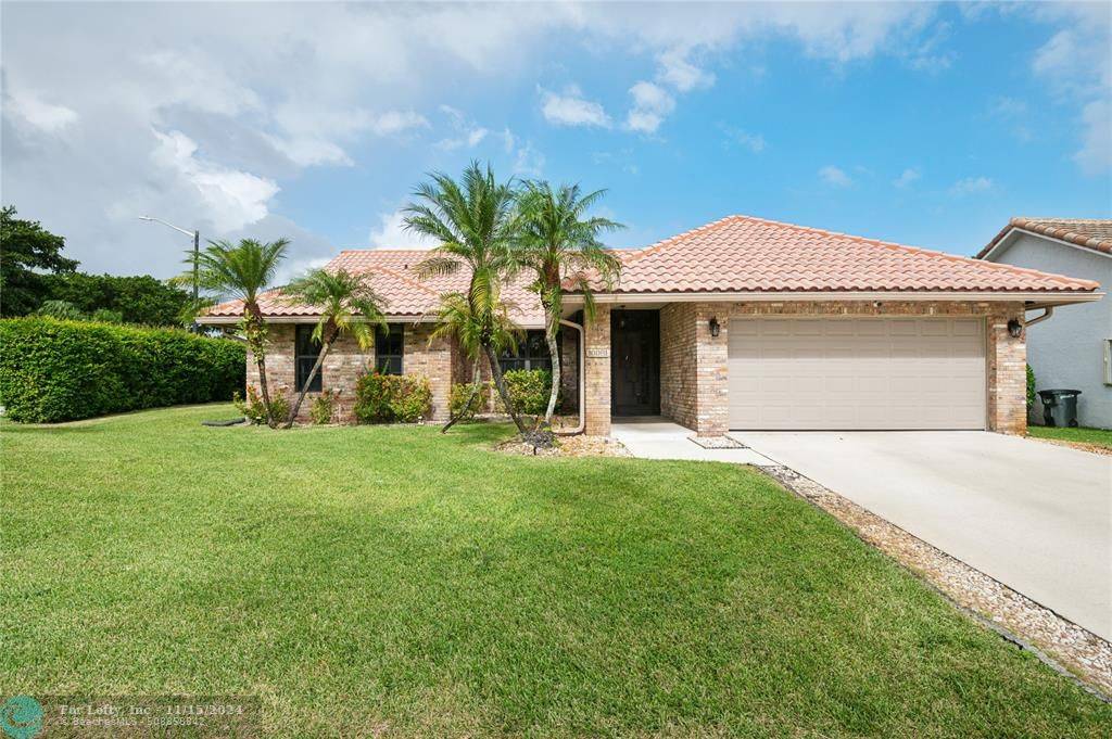 Boca Raton, FL 33498,10081 Canoe Brook Cir