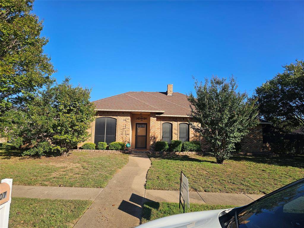 Red Oak, TX 75154,207 Brian Way