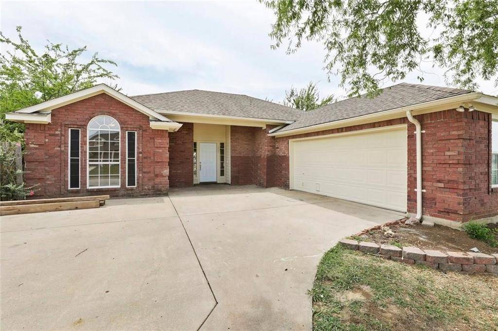 Krum, TX 76249,208 Cory Court