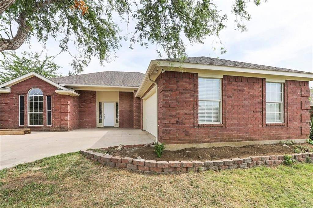 Krum, TX 76249,208 Cory Court