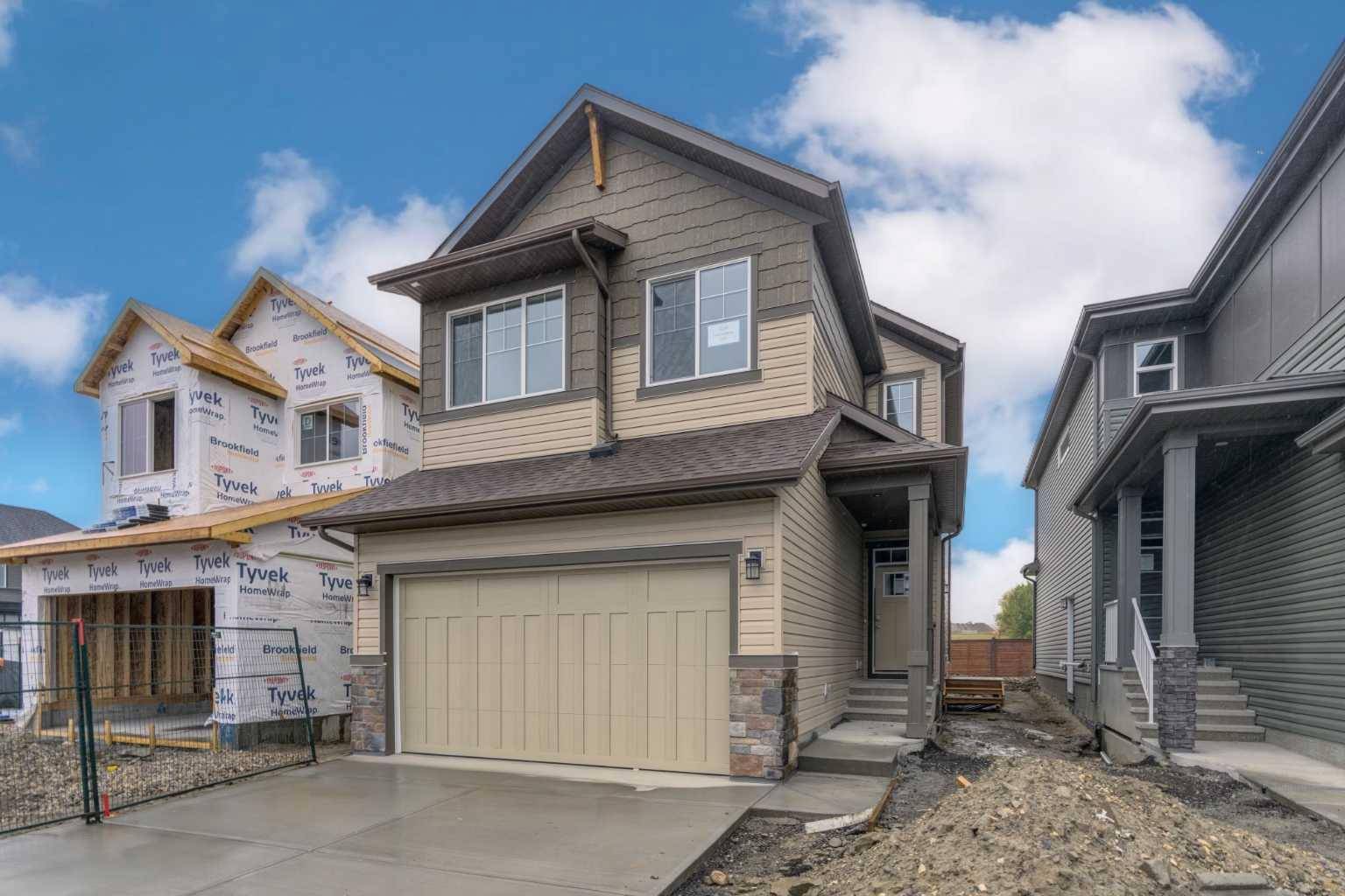 Airdrie, AB T4B 5S8,1198 Chinook Winds CIR SW