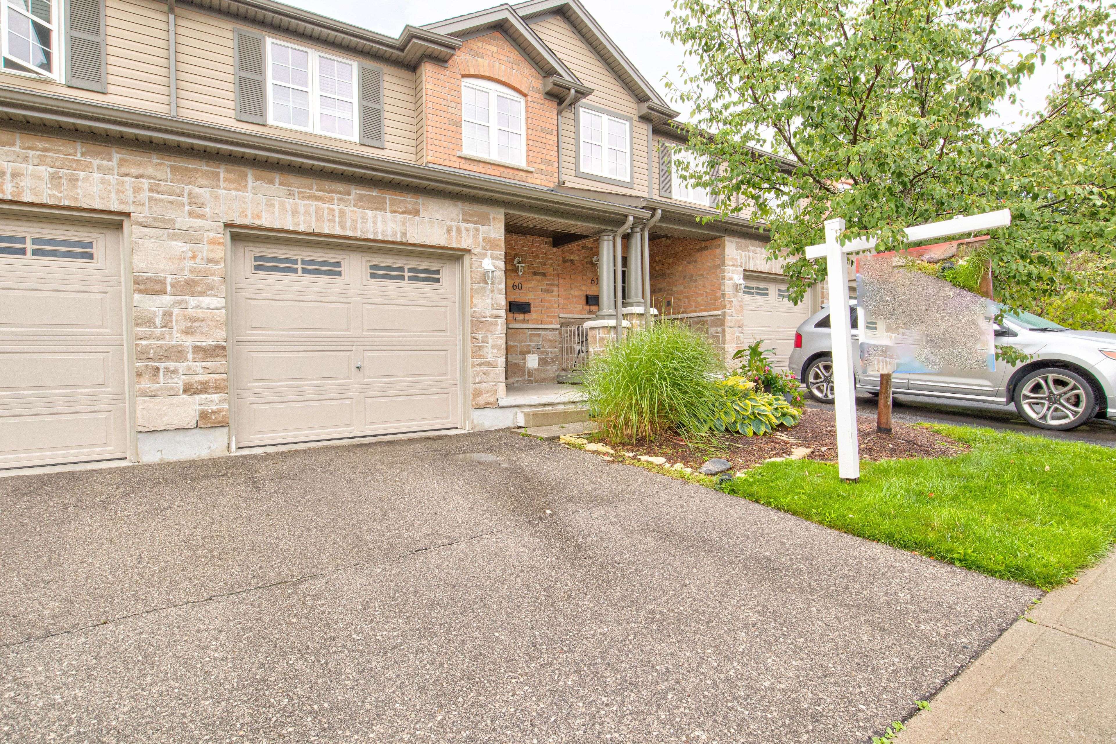 Cambridge, ON N3H 0A5,535 Margaret ST #60