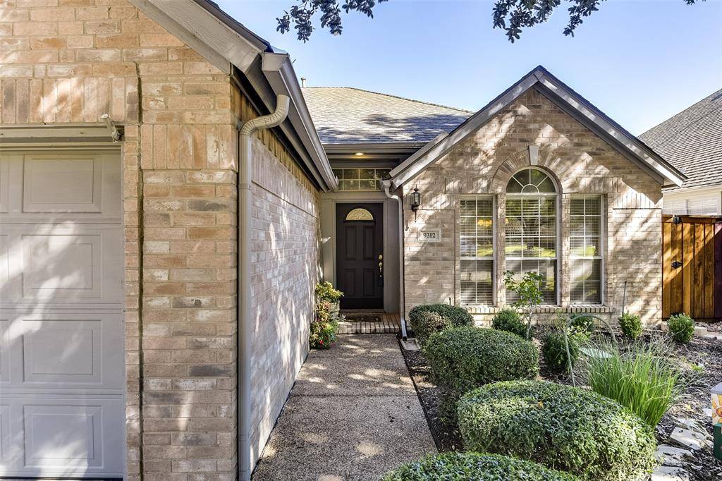 Irving, TX 75063,9312 Preston Trail