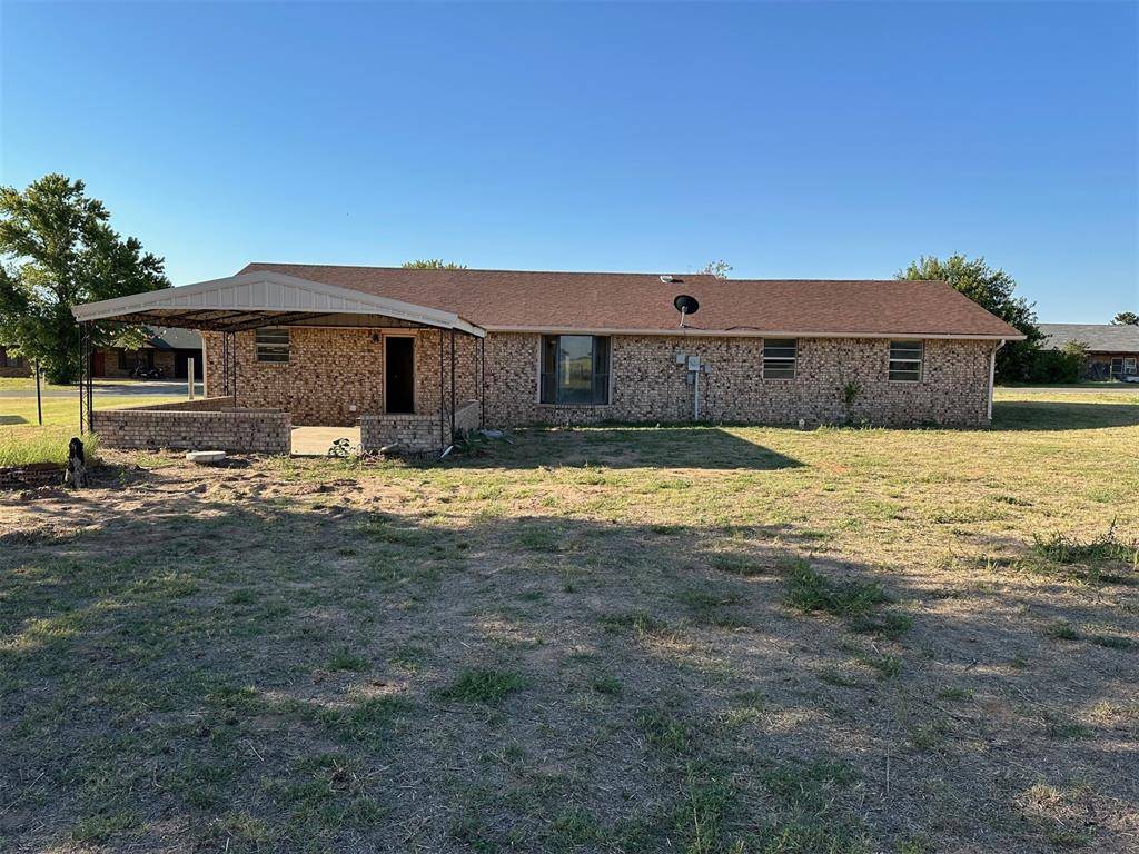 Sayre, OK 73662,107 Sadie Lane