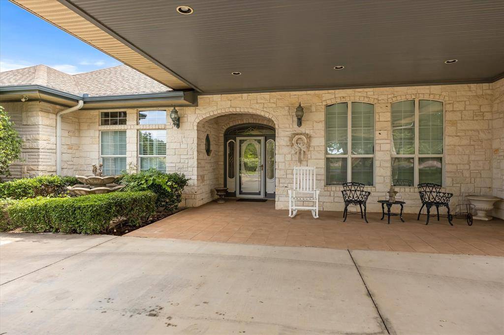 Granbury, TX 76049,1100 Wills Way Court