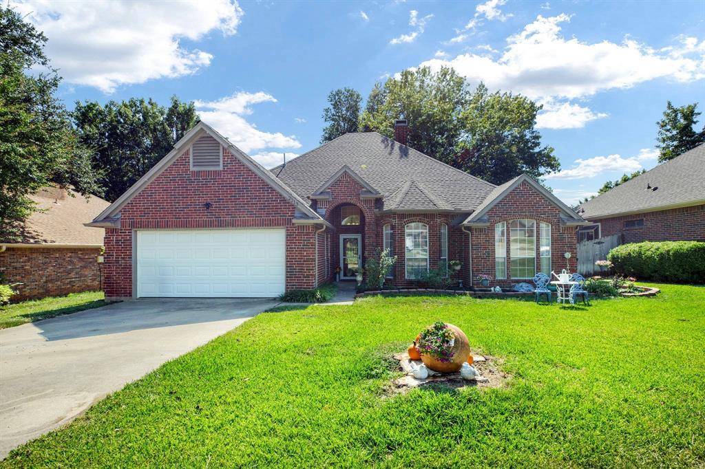 Grapevine, TX 76051,2113 N Aspenwood Drive