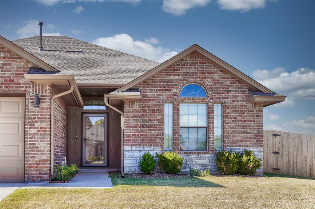 Yukon, OK 73099,4536 Oasis Court