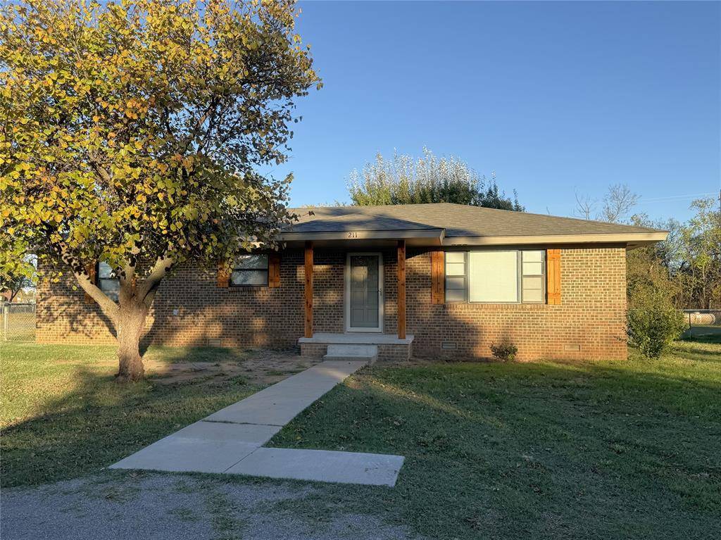 Amber, OK 73004,211 Victor Avenue