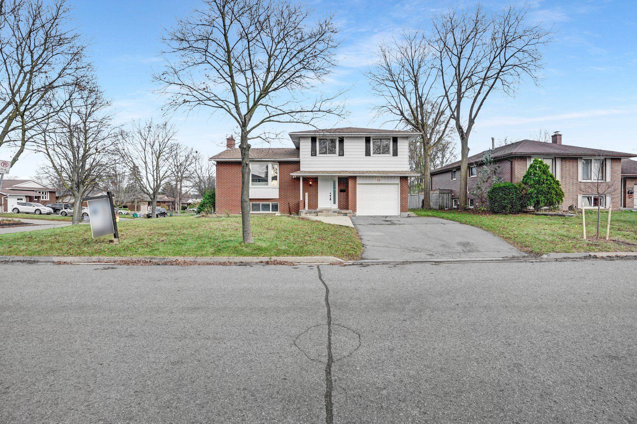 Kitchener, ON N2P 1T2,77 Orchard Mill CRES