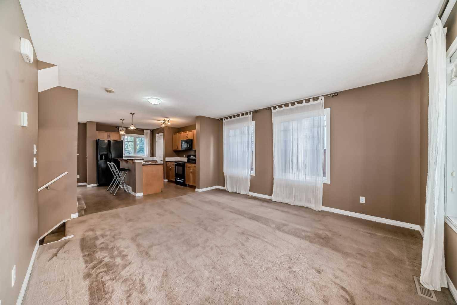 Calgary, AB T2N 0N5,151 Prestwick Villas SE