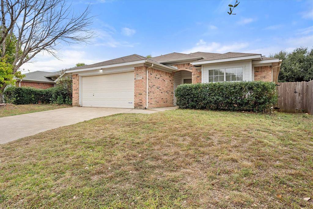 Arlington, TX 76017,5716 Blue Meadow Trail