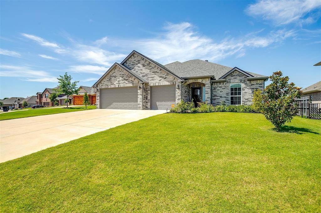 Burleson, TX 76028,1074 Oak Knoll Drive