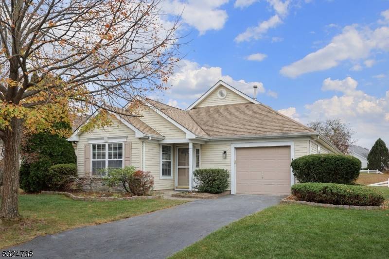 Toms River Township, NJ 08755,2643 Falcon Ln