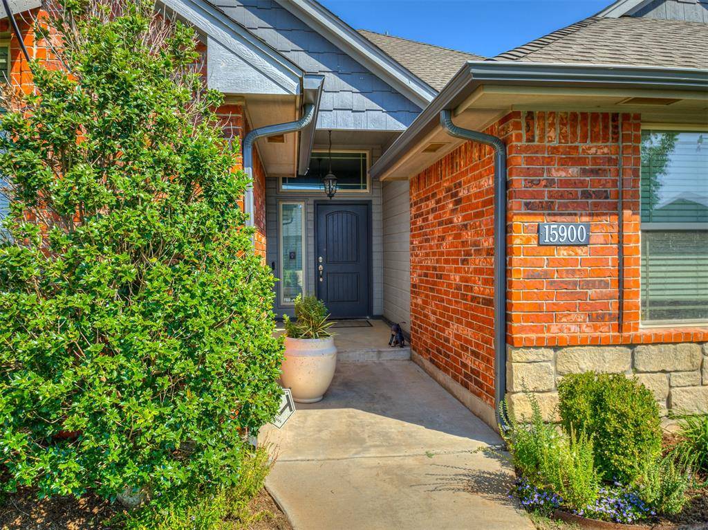 Edmond, OK 73013,15900 Positano Drive