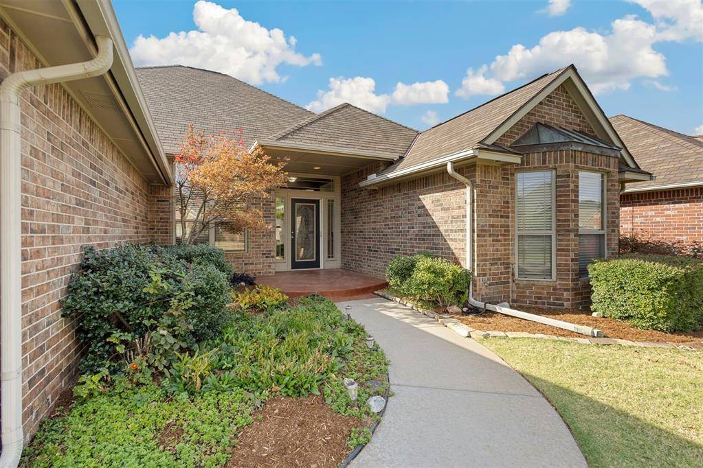 Edmond, OK 73012,16517 Farmington Way