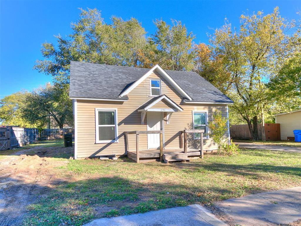 Norman, OK 73069,131 W Hayes Street