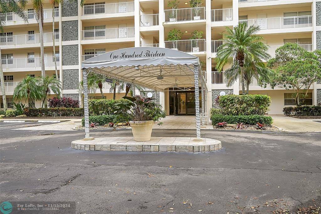 Pompano Beach, FL 33069,3520 Oaks Way  #806