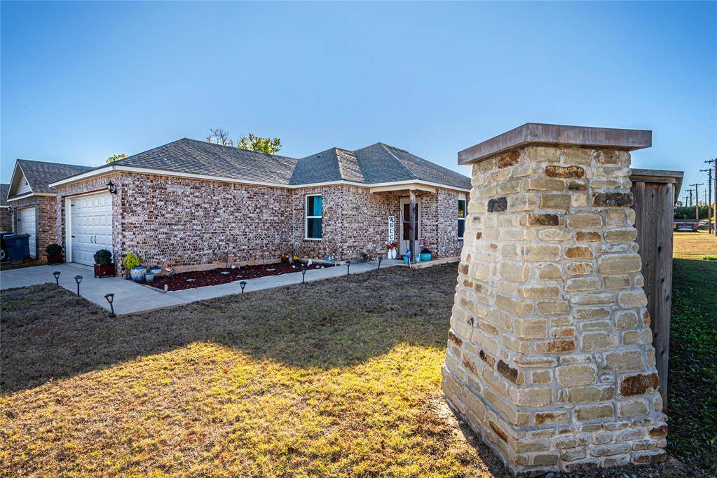 Midwest City, OK 73130,953 Klare Lane