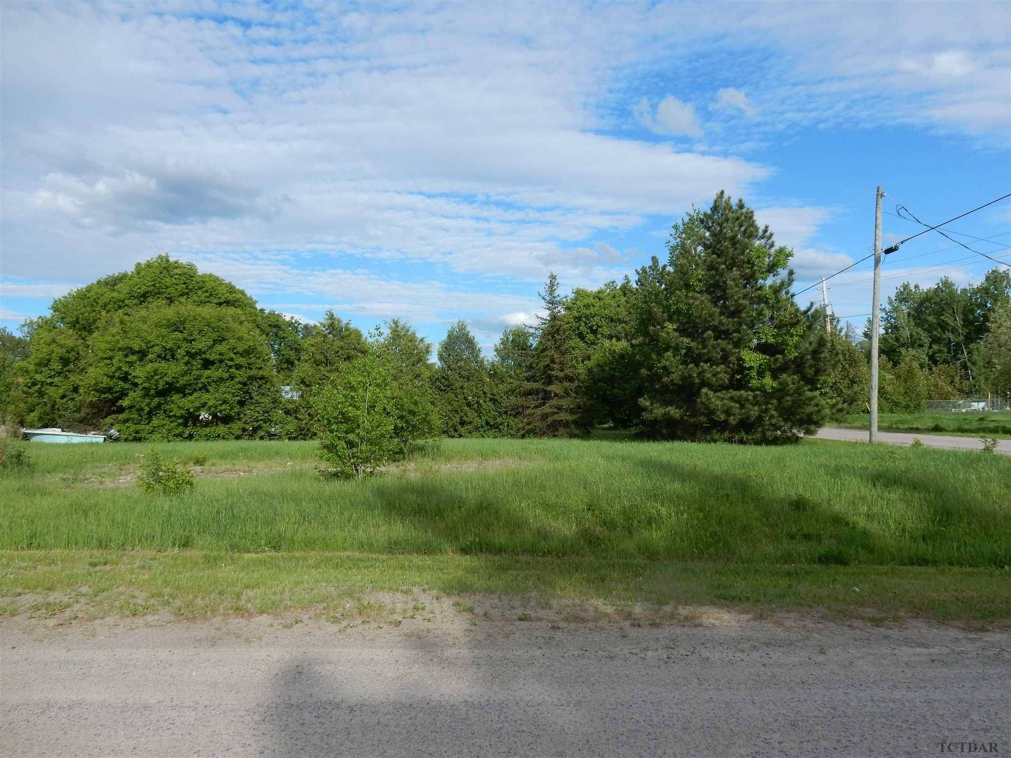 Timiskaming, ON P0J 1G0,14 GREY ST