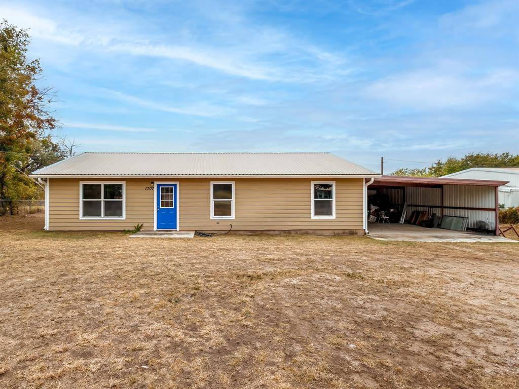 Goldthwaite, TX 76844,1707 Peach Street