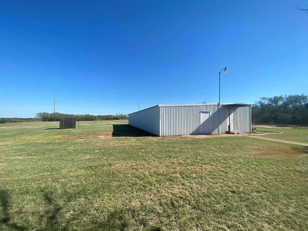 Robert Lee, TX 76945,9101 W Hwy 158