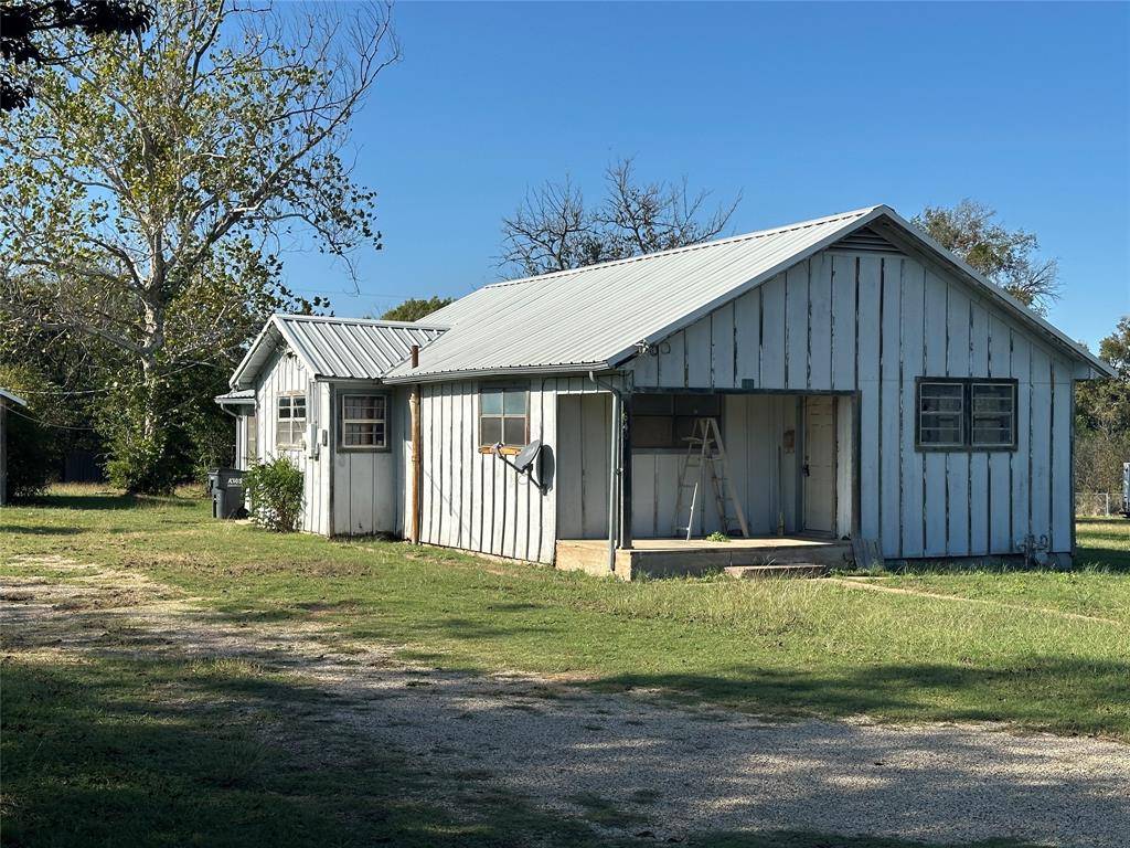 De Leon, TX 76444,640 S Preston Street