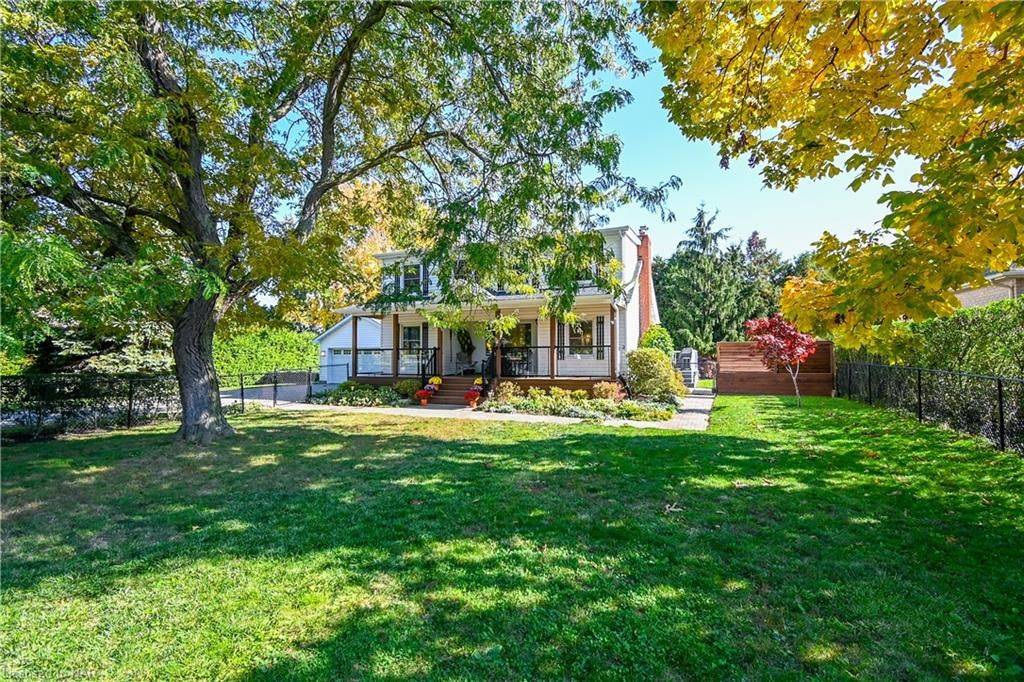 Niagara-on-the-lake, ON L0S 1P0,297 TANBARK RD