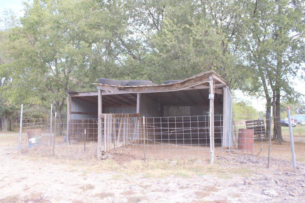 Quinlan, TX 75474,7970 Private Road 2543