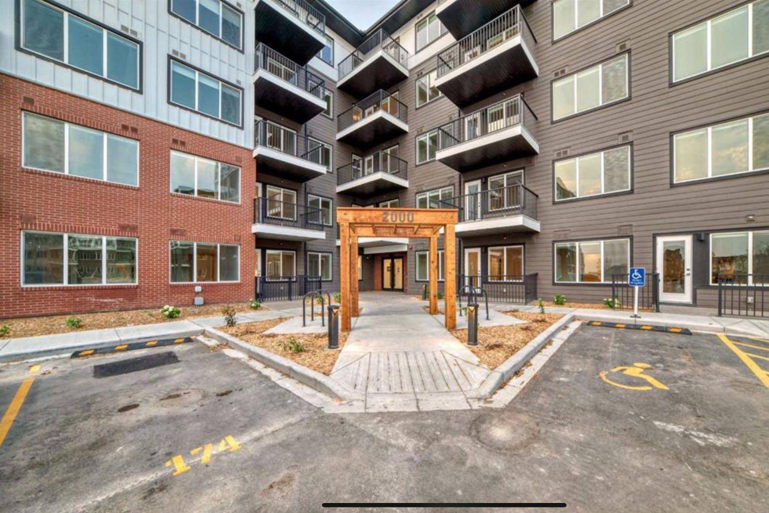 Calgary, AB T3N2K1,395 Skyview Pkwy NE #2409