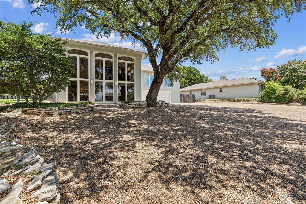 Granbury, TX 76049,4118 Crescent Drive