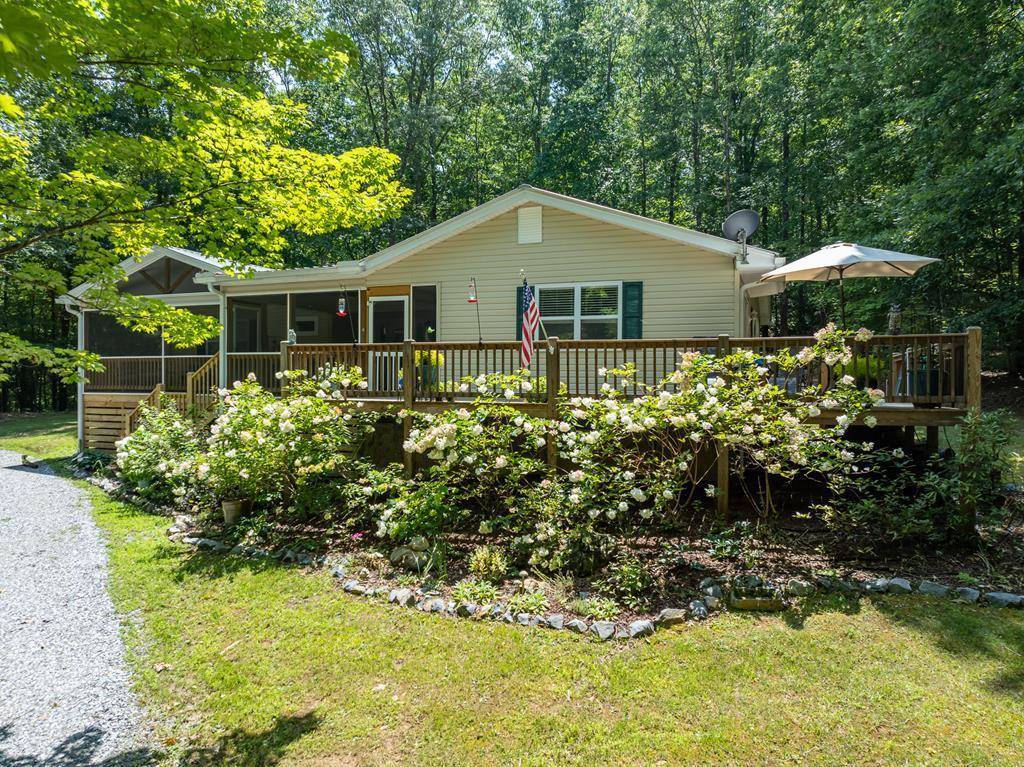 Blue Ridge, GA 30513,286 Walnut Lane