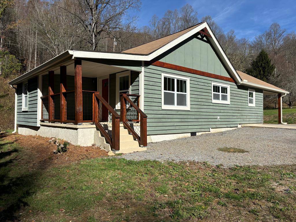 Murphy, NC 28906,5107 Boiling Springs Road