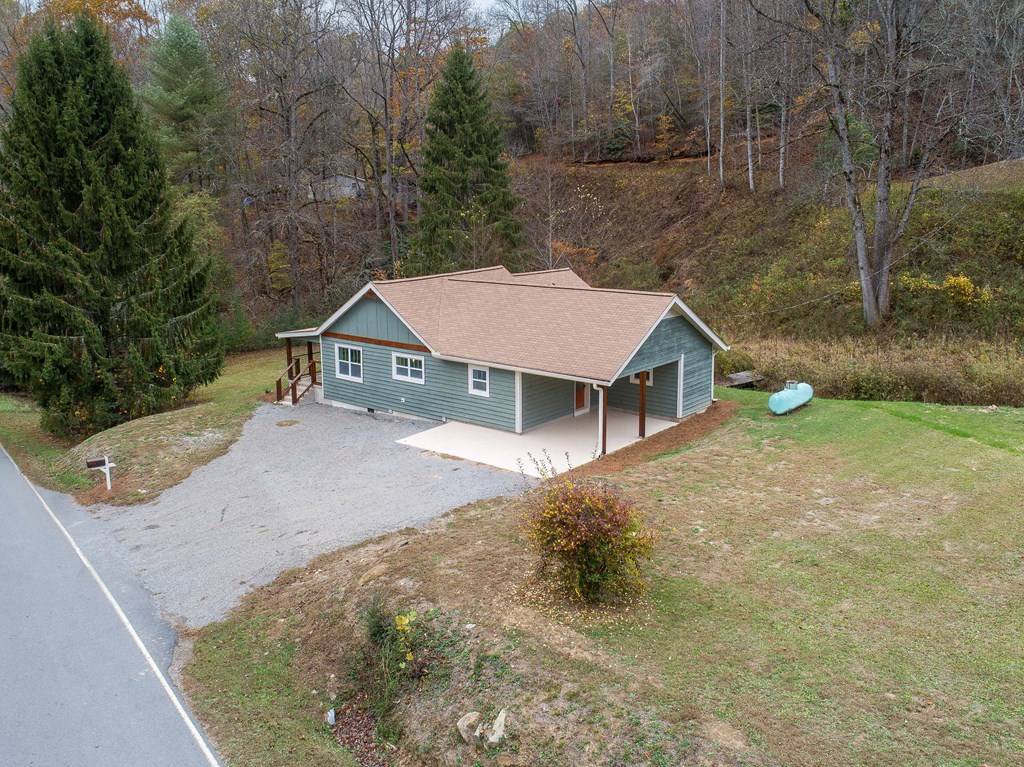 Murphy, NC 28906,5107 Boiling Springs Road