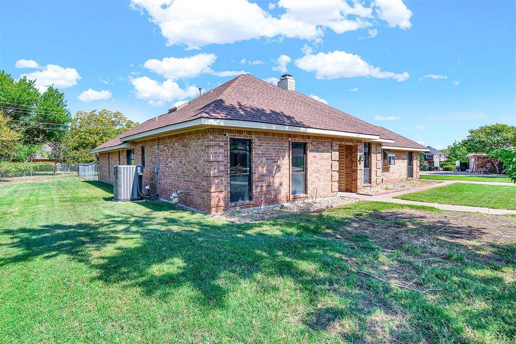 Murphy, TX 75094,415 Woodcrest Circle