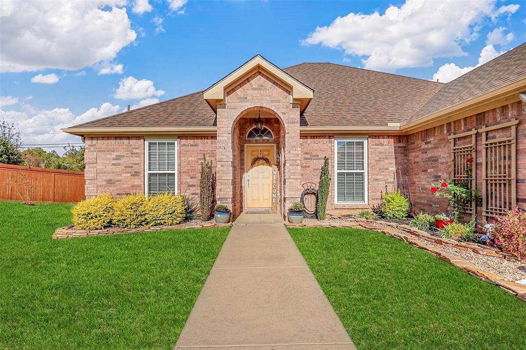 Mansfield, TX 76063,220 Meadowside Drive