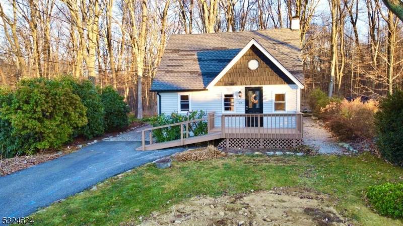 Hardyston Twp., NJ 07460,25 Tamarack Trl