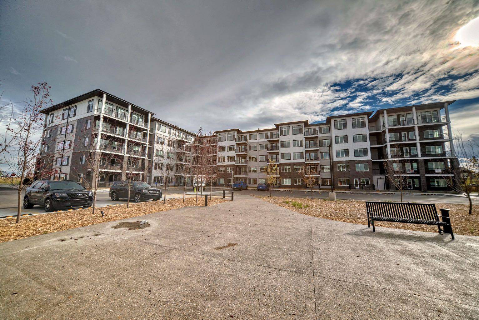 Calgary, AB T3N2K1,395 Skyview Pkwy NE #1305