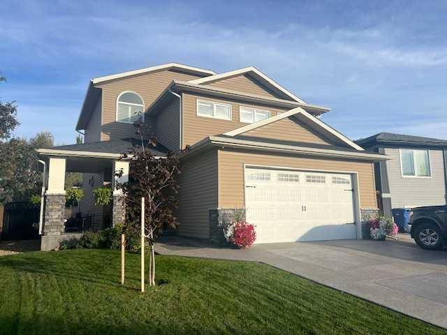 Lethbridge, AB T1J 4Z3,115 Tartan CIR W