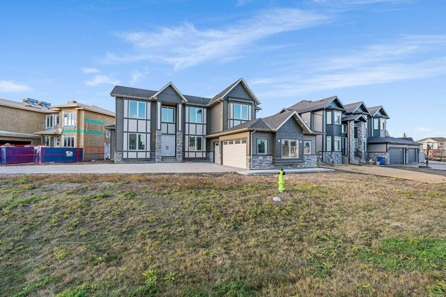 Airdrie, AB T4B 2N9,149 Canoe CRES SW